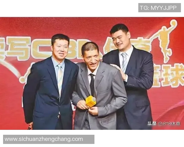 王治郅与姚明共进晚餐畅谈篮球人生与友谊的珍贵时光